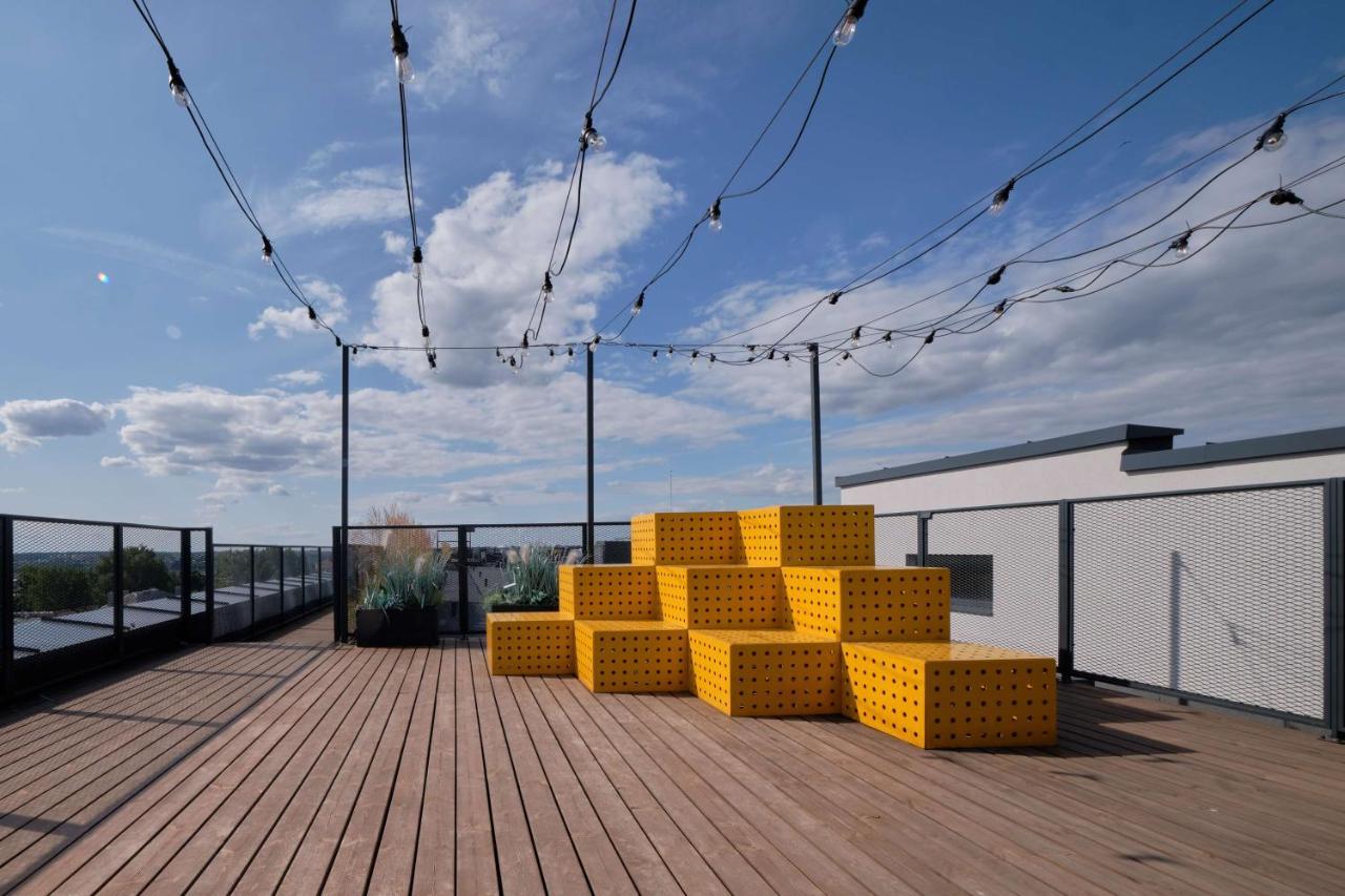 Queen Barbora Central Lofts Kaunas Bagian luar foto