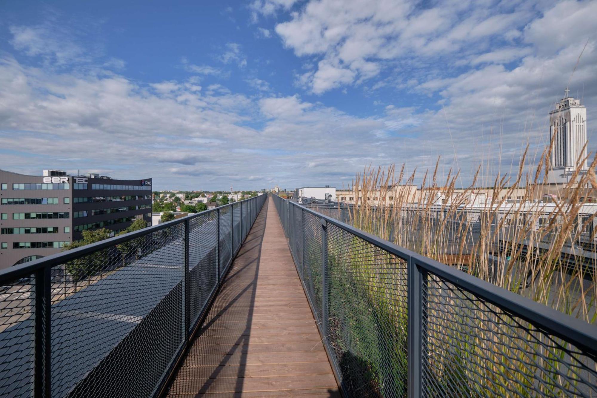 Queen Barbora Central Lofts Kaunas Bagian luar foto